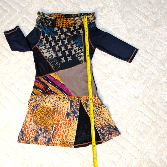 Isle Apparel Off Shoulder Patchwork Dress, Medium - Picture 7 of 8